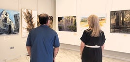 Los cuadros muestran los rincones y edificios más emblemáticos andujareños.