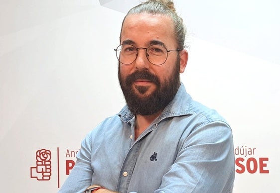 Israel Salas, candidato socialista a la delegación de alcaldía de las Vegas de Triana