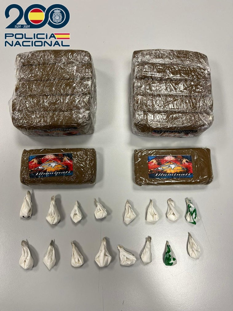 La Policía Nacional detiene a una mujer en Andújar con hachís y cocaína por valor superior a 3.000 euros