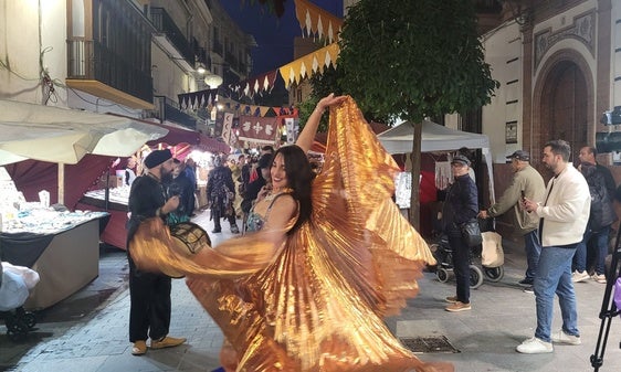 Un total de 85 stands completan el Mercado Medieval de Andújar