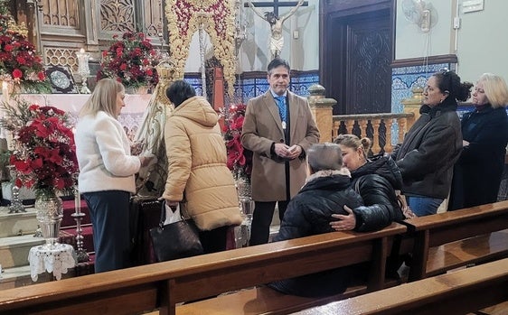 La Cofradía Matriz adentra en Navidad al corazón de la gente la Virgen de la Cabeza