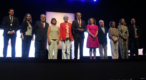 Las Banderas de Andújar honran y premian a quienes dignifican la ciudad