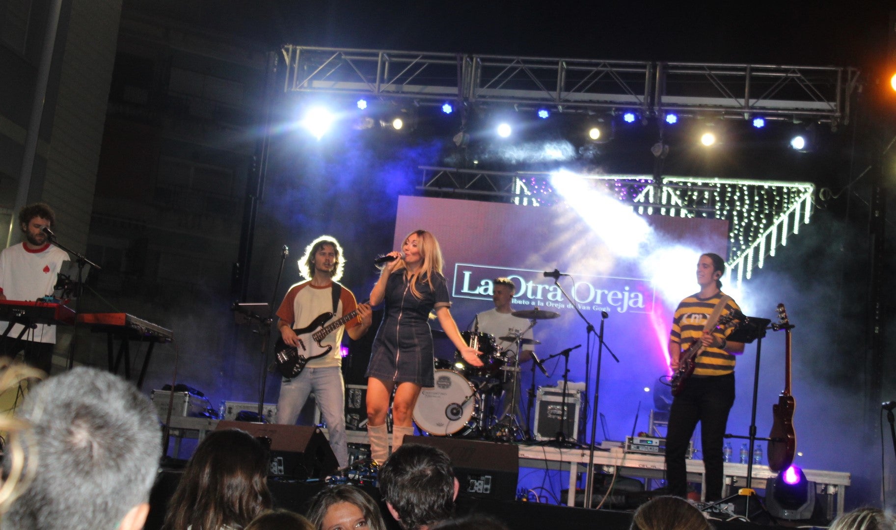 CONCIERTOS DE COTI Y TRIBUTO A LA OREJA DE VAN GOGH.
