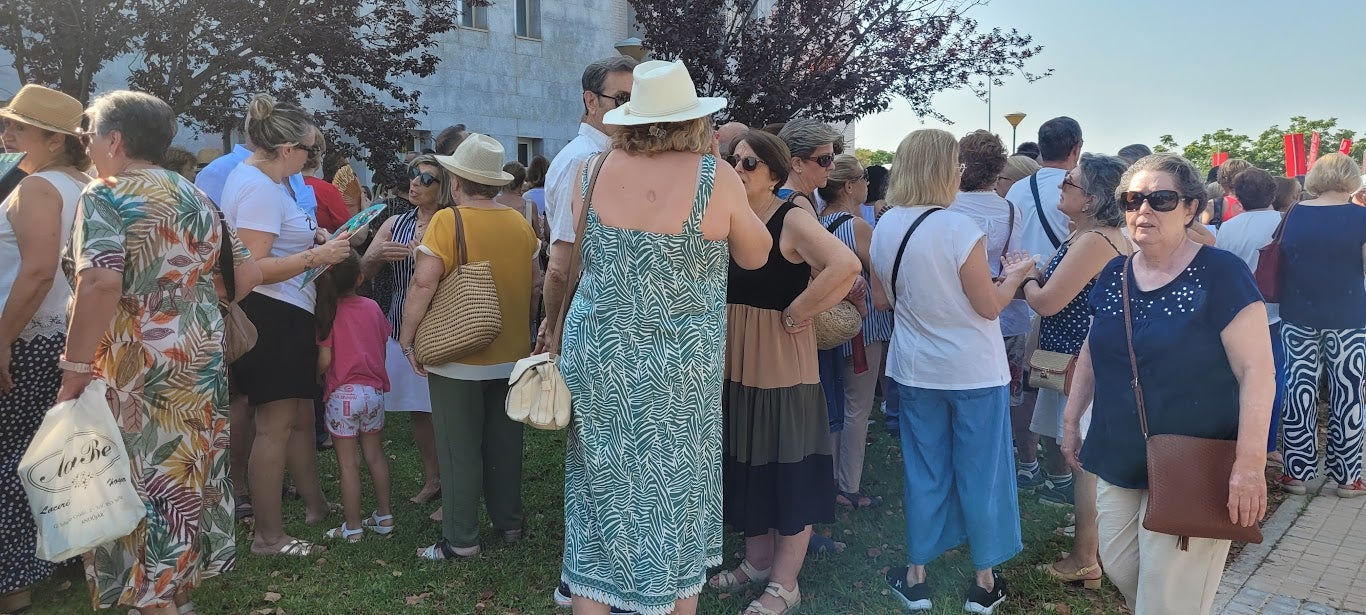 Participantes en la protesta.