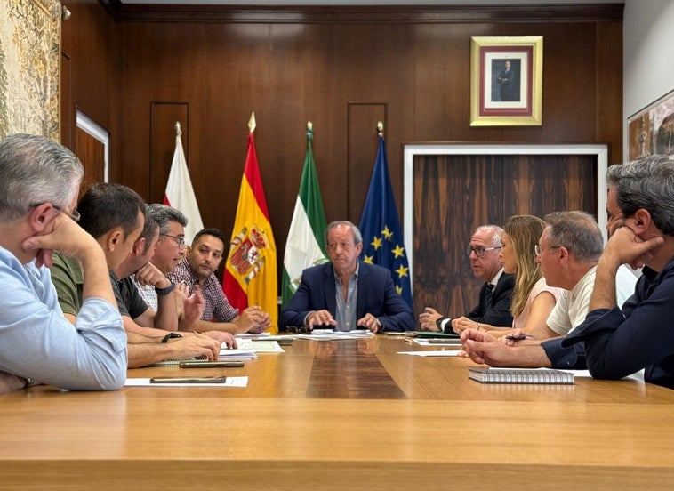 La Junta aborda el impulso a la puesta en valor de las vías pecuarias con el Ayuntamiento de Andújar