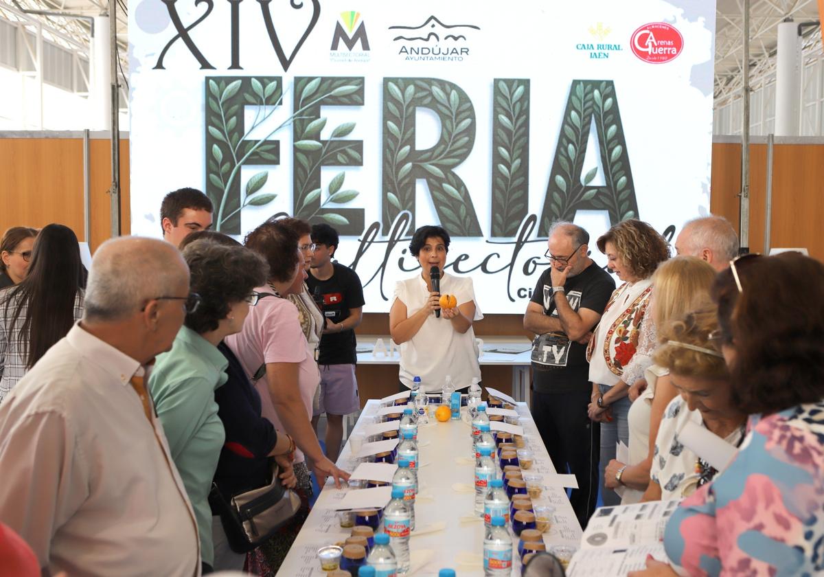CATA DE ACEITE EN LA PASADA EDICIÓN DE LA FERIA MULTISECTORIAL.