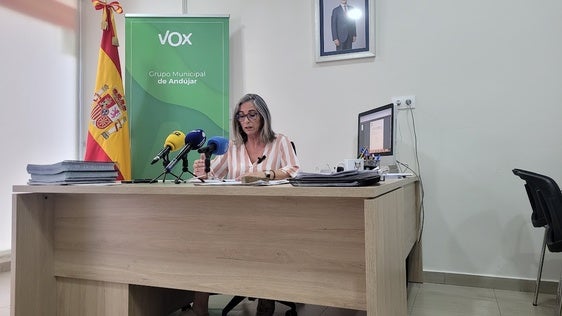 Vox exige un mayor control de los contratos menores en el Ayuntamiento