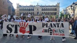 MANIFESTACIÓN CONTRA LA PLANTA DE BIOGÁS EL PASADO DÍA 9 DE NOVIEMBRE EN ANDÚJAR.