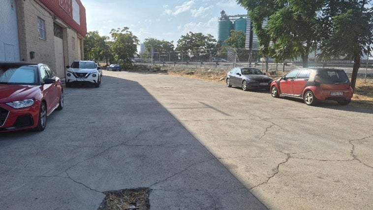 Empresarios reclaman alumbrado público en el polígono industrial Huerto de los Llanos