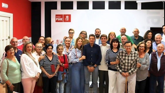 El PSOE de Andújar indica que el candidato al Senado, Luis Romero encarna los valores del progresismo