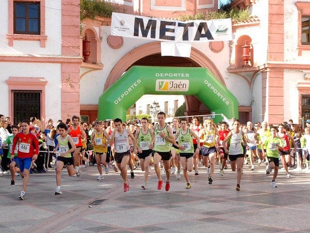 Mas de 1.000 atletas competirán en el Cross Virgen de la Cabeza