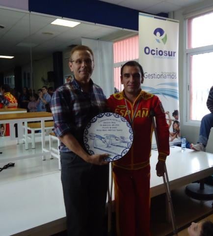 El nadador paralímpico, Miguel Ángel Martínez, sigue mejorando marcas personales