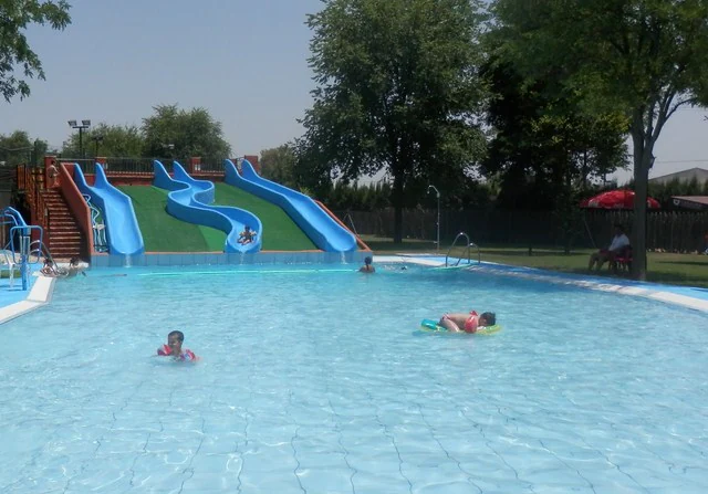 Se incrementa la oferta recreativa en las piscinas de Andújar