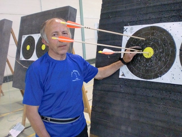 El arquero iliturgitano Alfredo Benítez, gana el campeonato de la Estación Linares-Baeza