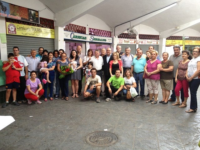 Homenaje por su jubilación al comerciante de la Plaza, José Luís Romera