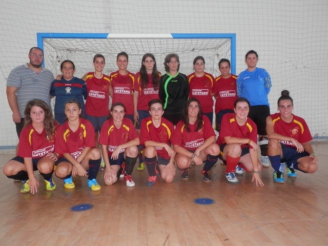 El equipo iliturgitano femenino de fútbol sala Ciudad Jardín luchará por la permanencia en su estreno en la Andaluza