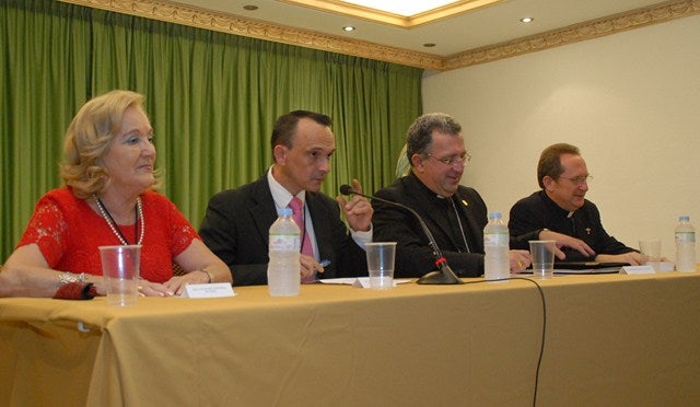 El obispo de Guadix-Baza resalta los medios de comunicación como herramienta evangelizadora