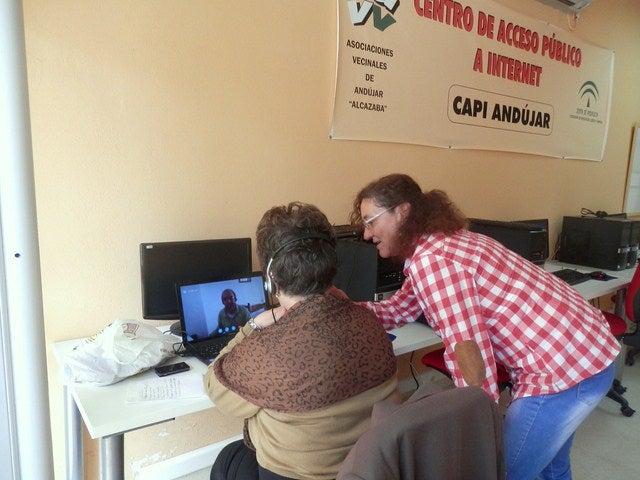 La federación de asociaciones vecinales Alcazaba integra a la ciudadanía a través de las nuevas tecnologías