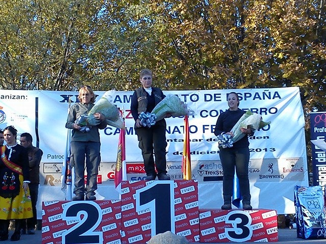 La loperana Ana María Relaño, campeona de España de Caza Menor con Perro