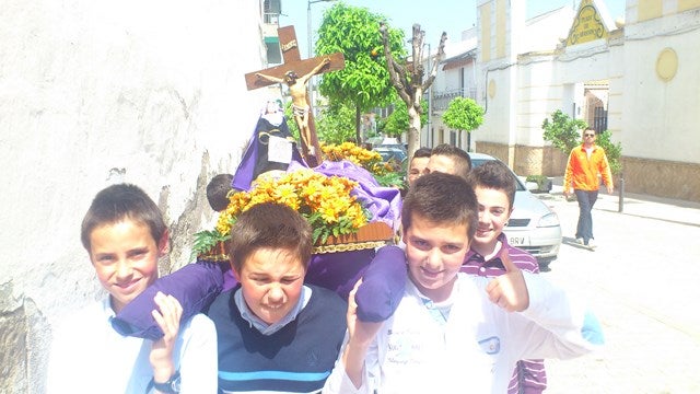Los escolares de Lopera celebran la Semana Santa