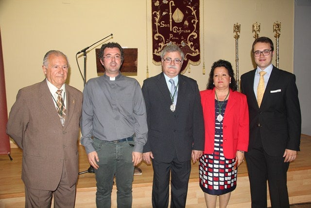 La revista 'Eufrasianos' resalta la convivencia entorno a la festividad y al barrio de San Eufrasio