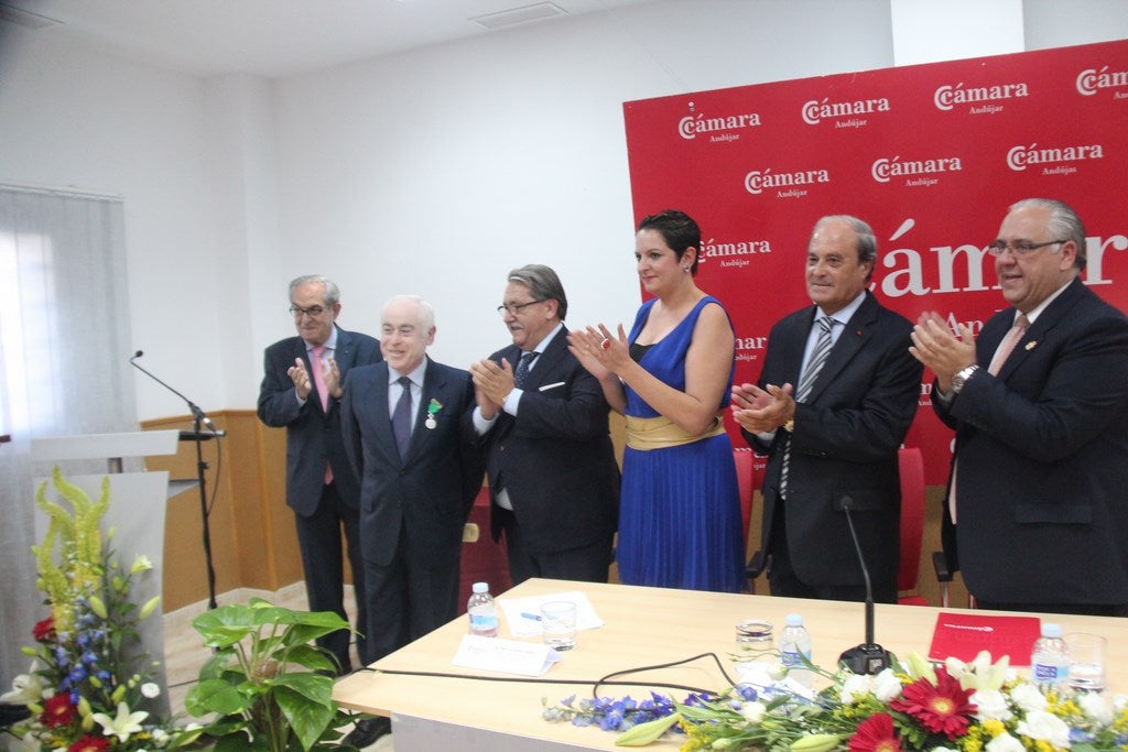 José Reca, un 'hombre de Cámara' condecorado con la medalla de plata