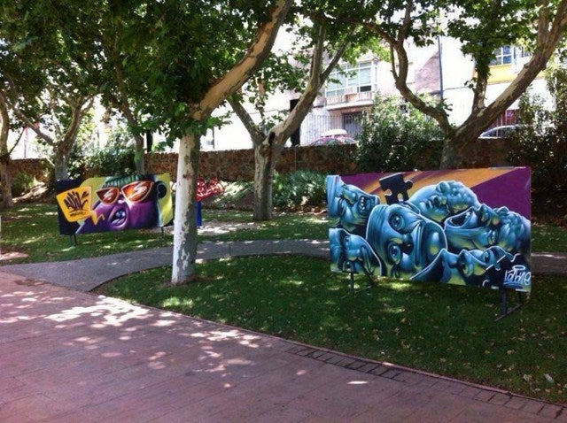 Graffitis que 'respiran' aire puro en el Parque de las Vistillas