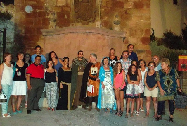 La Asociación Cultural Wadi al-Kabir 'ANDUXAR' organiza representaciones y recitales en puntos del casco histórico