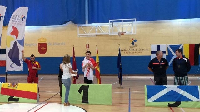 Simón Cruz marca un hito en el parabádminton español tras lograr dos medallas en el europeo