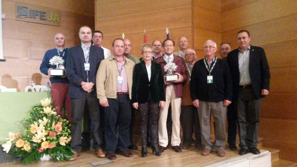 Radio andújar recibe un reconocimiento de UPA Jaén