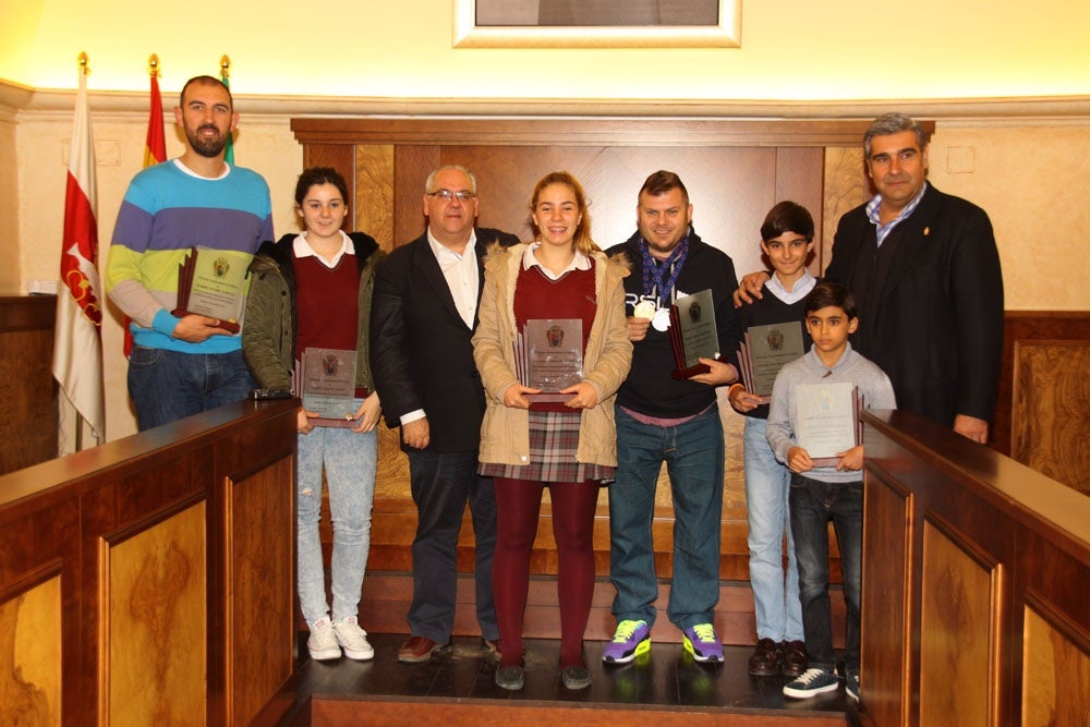 Reconocimiento público a 6 embajadores del deporte andujareño