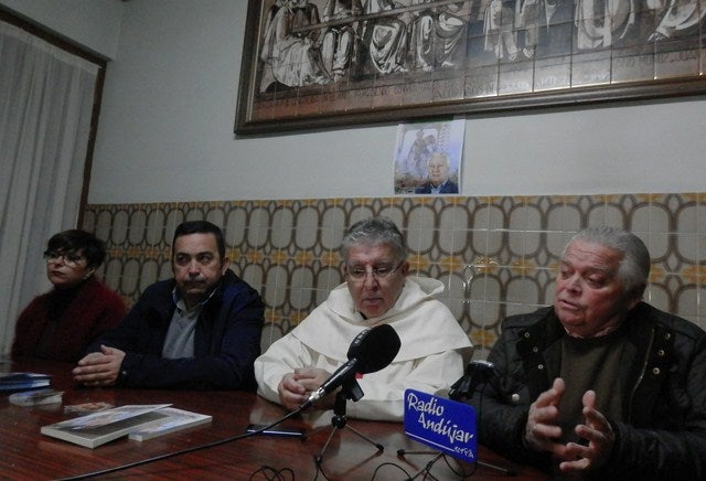 Francisco Fuentes publica un libro sobre las poesías más relevantes de Joaquín Colodrero