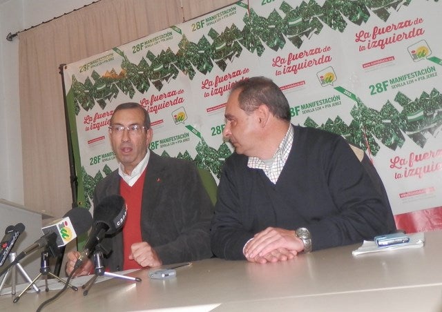 IU sale a por la alcaldía en la ciudad y añade que el PSOE tampoco es de fiar en Andújar