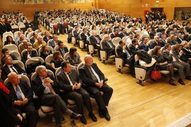 El grupo Luís Piña recibe el premio IDEAL a la contribución social