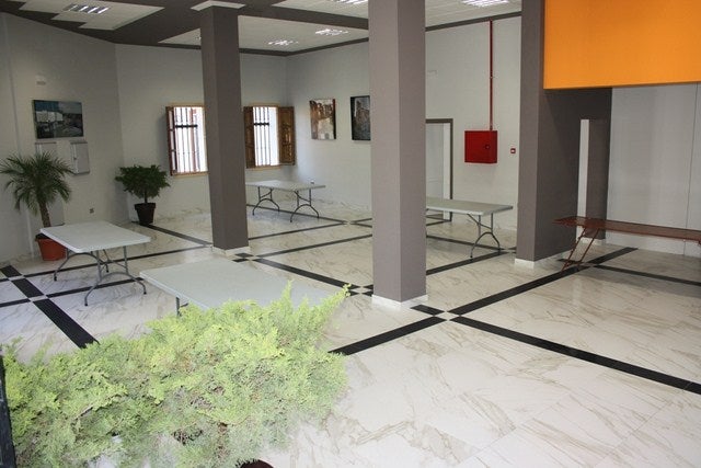 El Ayuntamiento facilita el desplazamiento a los electores con problemas de movilidad