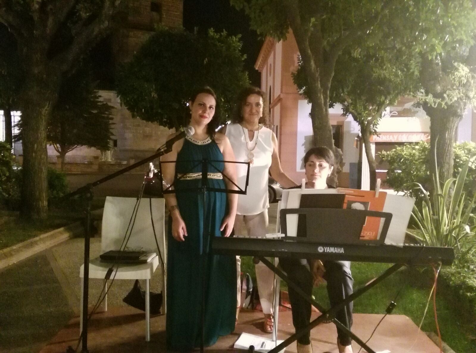 Ópera, bolero y canción española ‘a la luz de la luna’