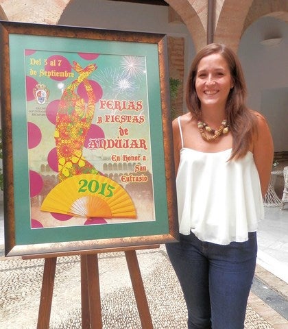 Sandra Recio le ha dado al cartel de Feria dinamismo y colorido