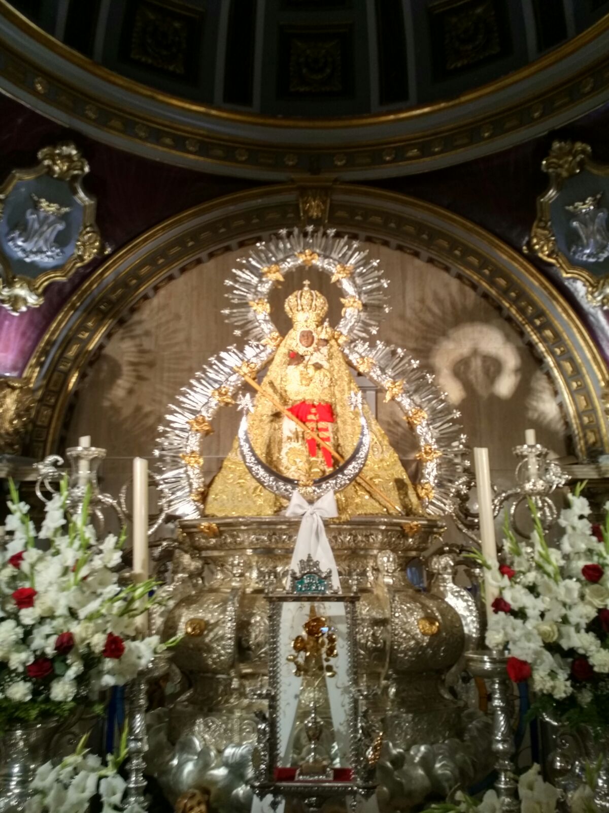 La Virgen de la Cabeza lista para recibir a sus miles de devotos y romeros