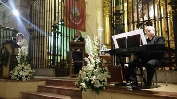 Poesía, lírica y piano en el concierto celebrado el pasado sábado en la Basílica. 
