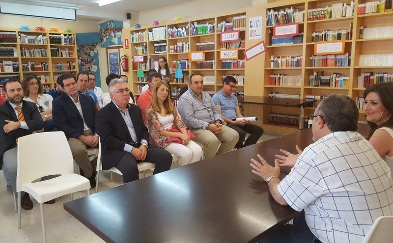 Presentación de la ampliación de la oferta educativa en el IES Jándula. 