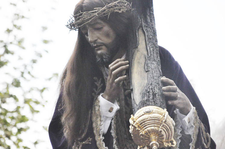 El Cristo de los Méndez si realizó su estación de penitencia del Jueves Santo