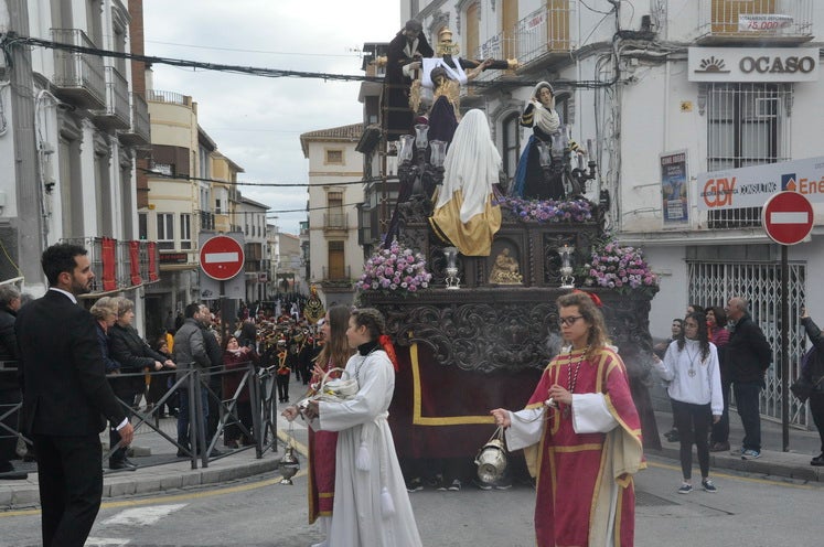 Fotos: La Cofradía de Santiago realiza una excelente estación de penitencia