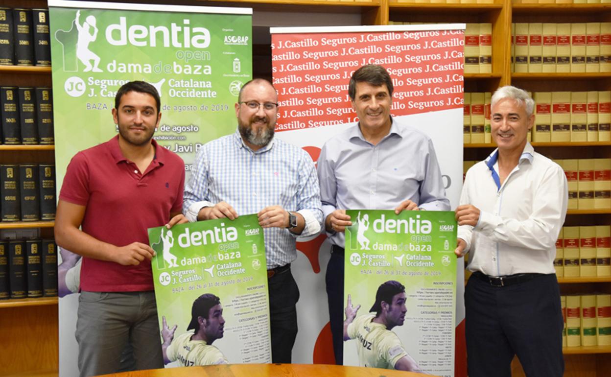 Antonio Vallejo, Javier Arias, Pedro Fernández y Javier Castillo