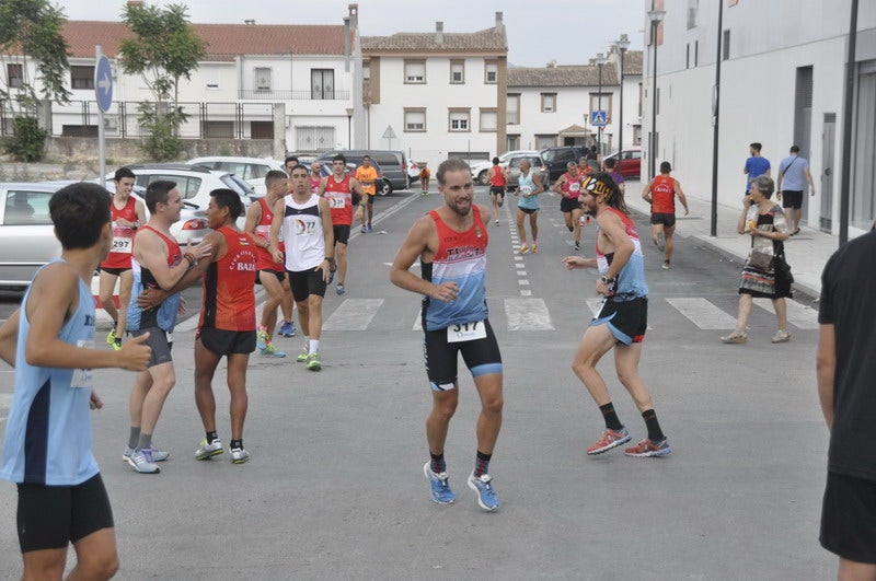 Víctor Doblas Díaz gana la XXI Carrera Popular Quesada Clínica Dental