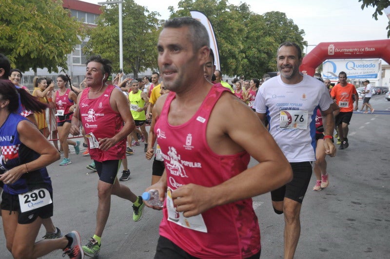 Víctor Doblas Díaz gana la XXI Carrera Popular Quesada Clínica Dental