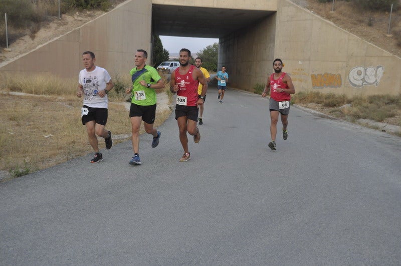 Víctor Doblas Díaz gana la XXI Carrera Popular Quesada Clínica Dental