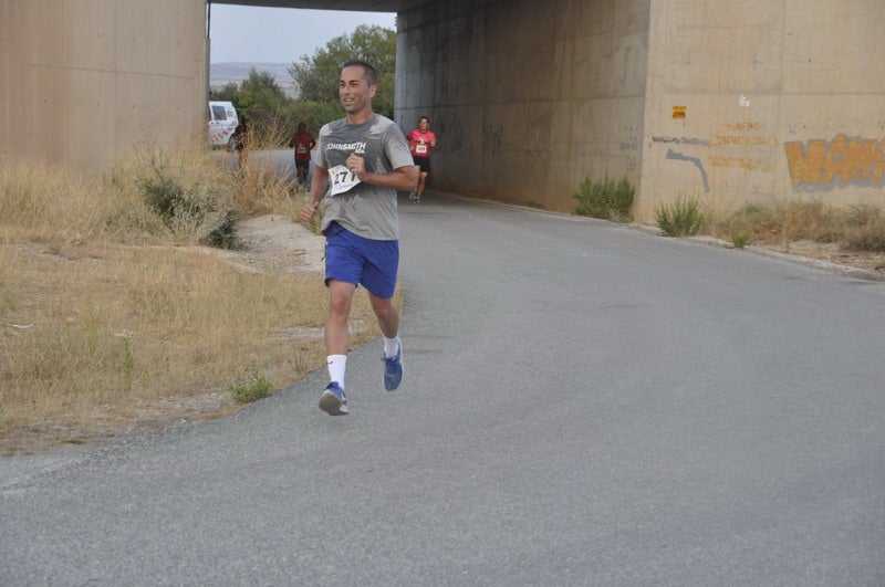 Víctor Doblas Díaz gana la XXI Carrera Popular Quesada Clínica Dental
