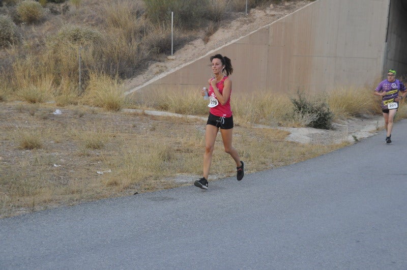 Víctor Doblas Díaz gana la XXI Carrera Popular Quesada Clínica Dental