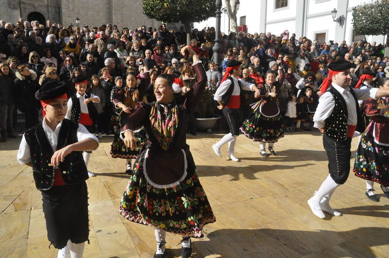 Los bastetanos celebran el '¡Baza, Qué!' y el día de Santa Bárbara