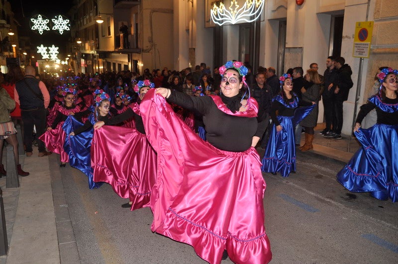 Sus majestades, también han realizado una parada en la Plaza Mayor para recibir a todos los niños y niñas en una noche bastante apacible comparada con otros años de intenso frío
